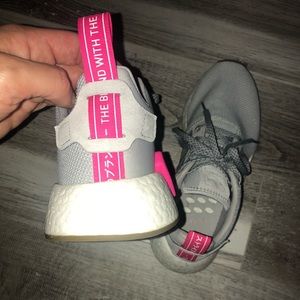 Adidas NMD R2 size 7.5
